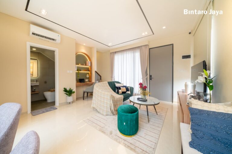 WhatsApp Image 2025-10-21 at 9.01.08 PM (1)